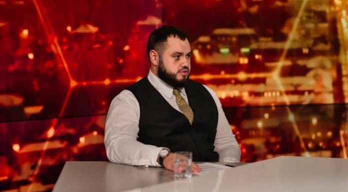 Зампред Рустам Халиков рассказал о комплексном обновлении ЦПКиО в Рязани