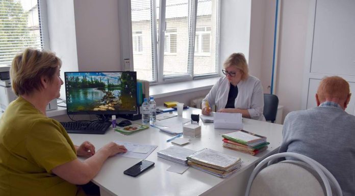 В Лесном рязанские врачи обследовали местных жителей