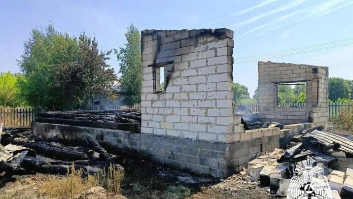 пожар в Санском. МЧС.9.07