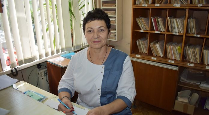 Наталья Лаврухина из Рыбновского округа 40 лет заботится о здоровье односельчан