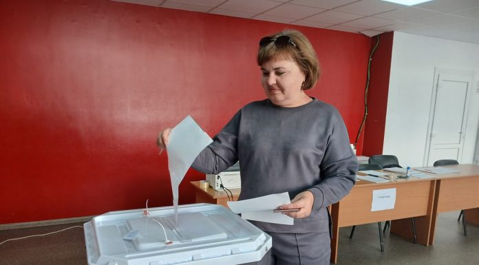 Шиловцы голосуют за кандидатов в Госдуму и Думу Шиловского округа